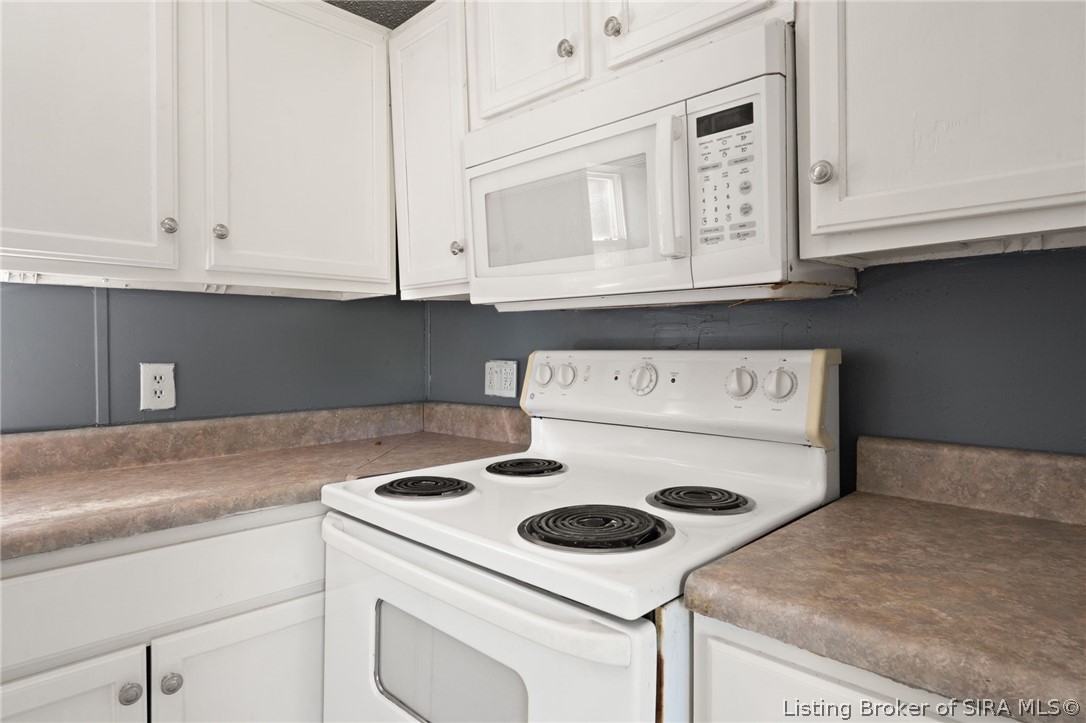 4662 New Amsterdam Road Southwest Central, IN 47110 - Photo 15 of 36