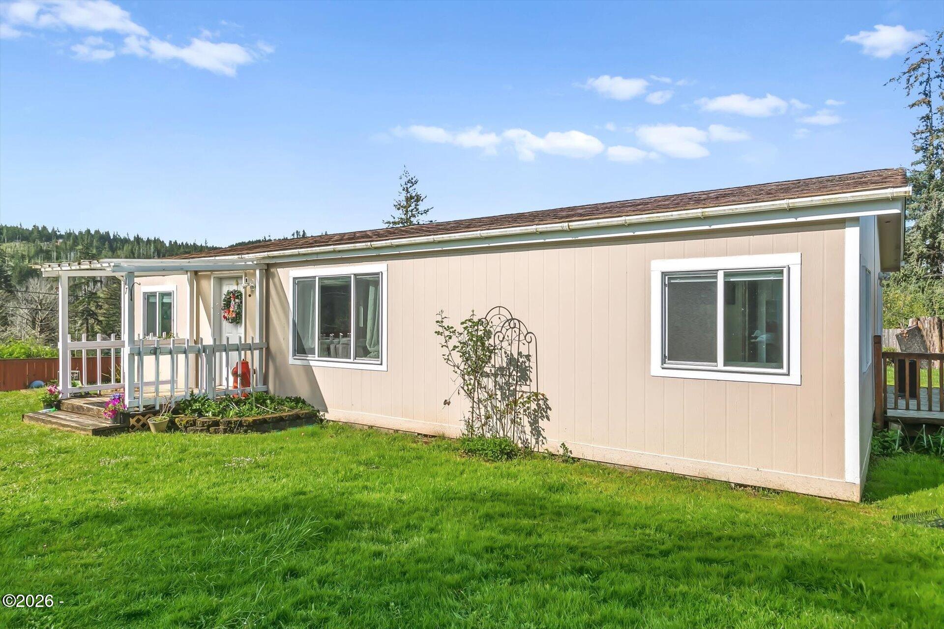 17 North Deer Valley Road Otis, OR 97368 - Photo 3 of 42 01-1