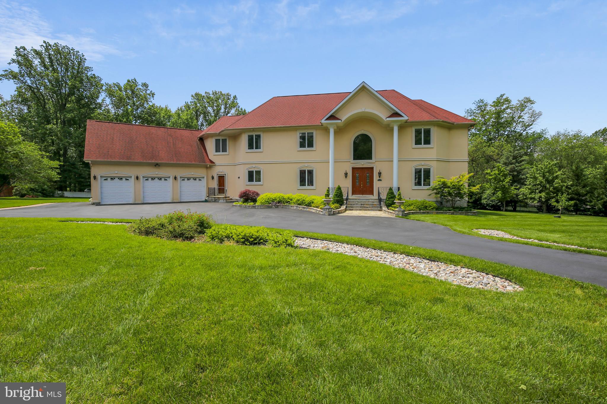 4600 Pinetree Road Rockville, MD 20853 - Photo 1 of 68