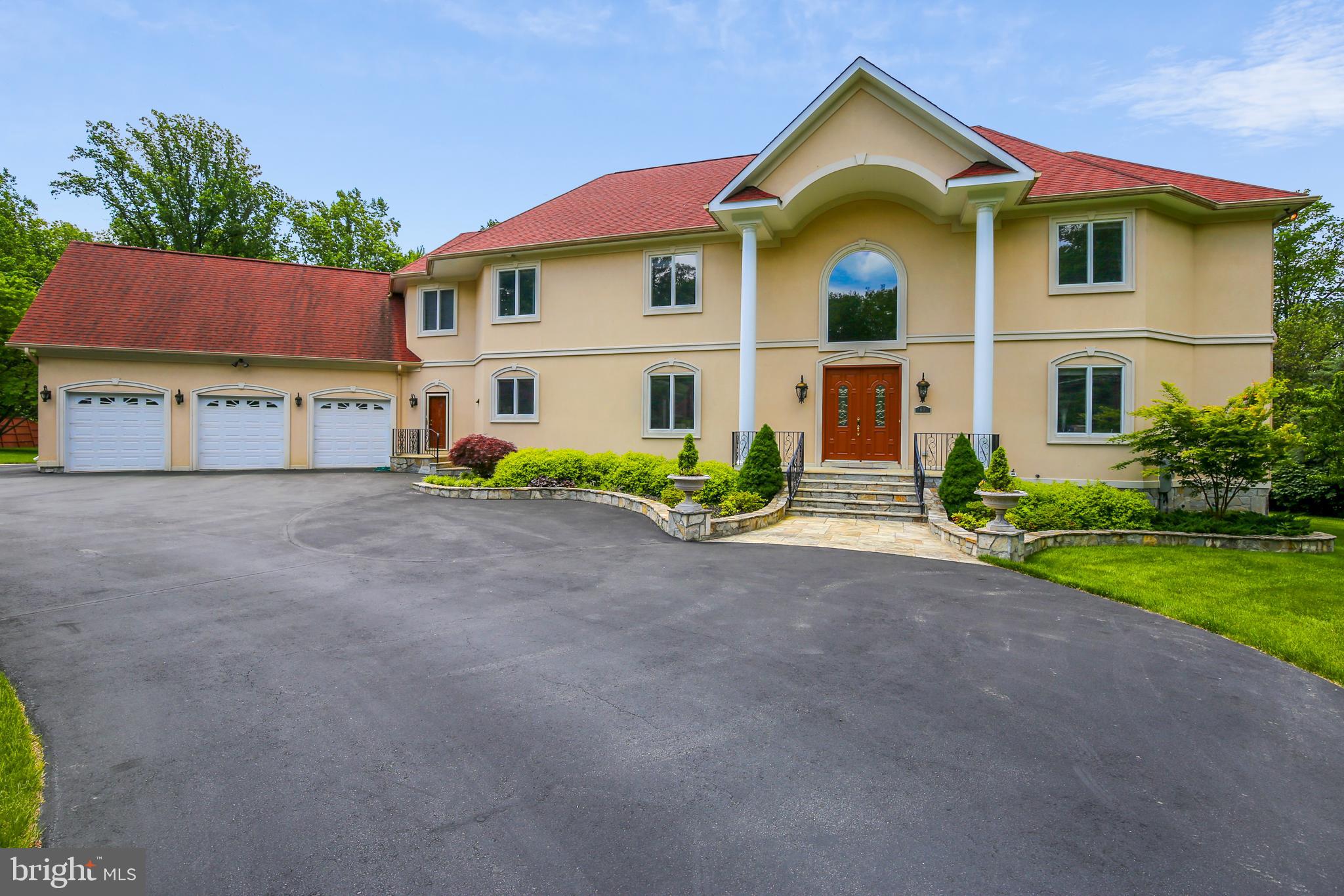 4600 Pinetree Road Rockville, MD 20853 - Photo 2 of 68
