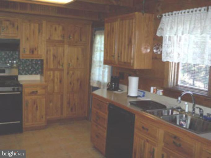1100 Pine Grove Road Berkeley Springs, WV 25411 - Photo 11 of 20 Kitchen
