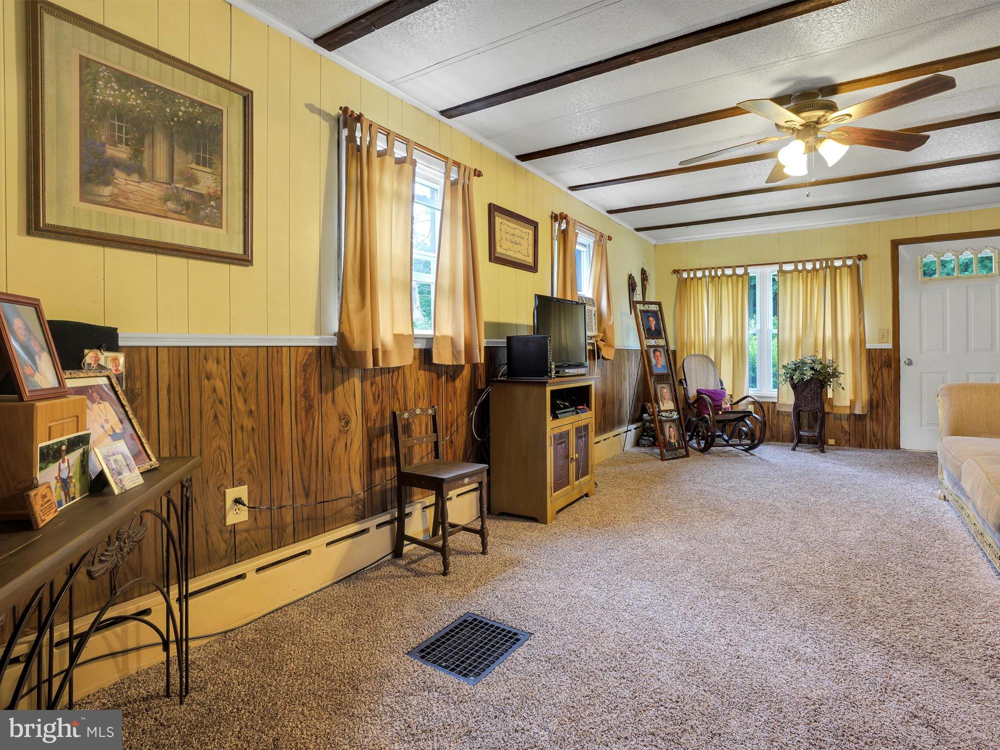68 Rock Road Pine Grove, PA 17963 - Photo 4 of 26 Gallery Image 4