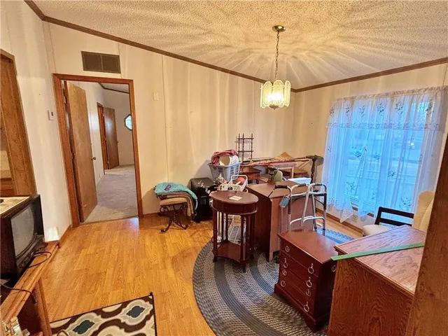 $175,000 | 203 East Washington Street, Frontenac, KS 66763