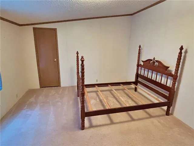 $175,000 | 203 East Washington Street, Frontenac, KS 66763