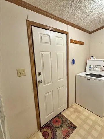 $175,000 | 203 East Washington Street, Frontenac, KS 66763