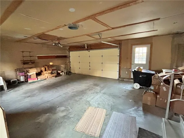 $175,000 | 203 East Washington Street, Frontenac, KS 66763