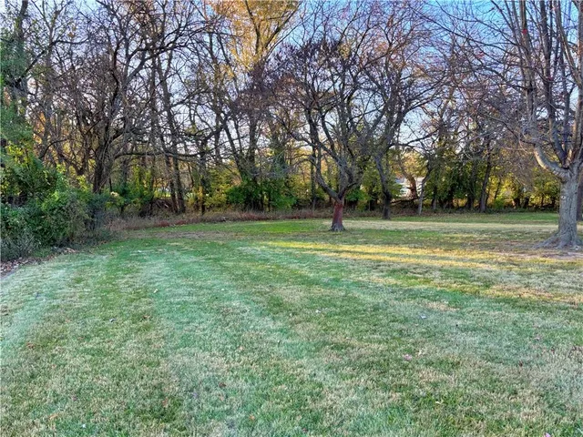 $175,000 | 203 East Washington Street, Frontenac, KS 66763