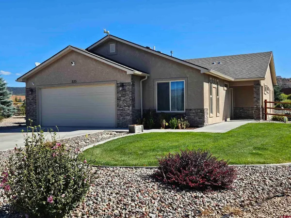 $468,800 | 335 Southeast Cobblestone Court, Cedaredge, CO 81413