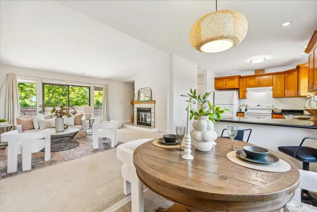 $345,000 | 106 Posada Del Sol, Novato, CA 94949