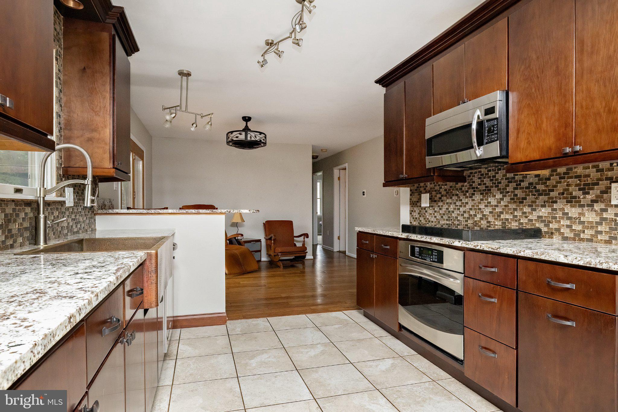 1828 Kings Highway Haddon Heights, NJ 08035 - Photo 20 of 83 Gorgeous modern kitchen