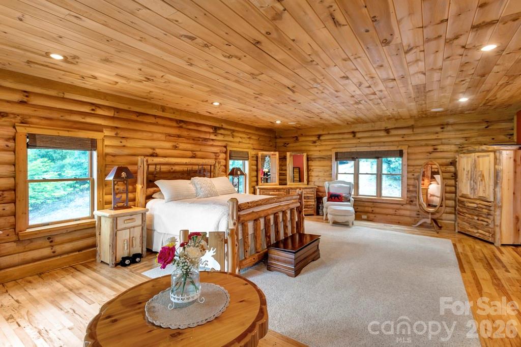 35 Falcon Crest Loop Maggie Valley, NC 28751 - Photo 14 of 46 a room with furniture and a large window