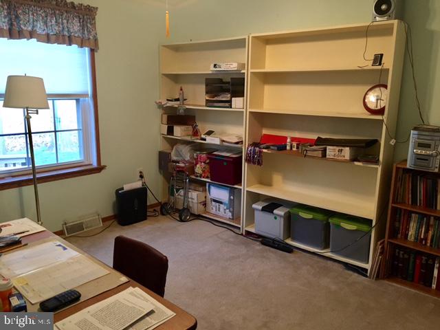 252 Runaway Road Abbottstown, PA 17301 - Photo 11 of 25 Gallery Image 11