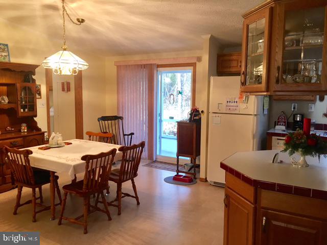 252 Runaway Road Abbottstown, PA 17301 - Photo 5 of 25 Gallery Image 5