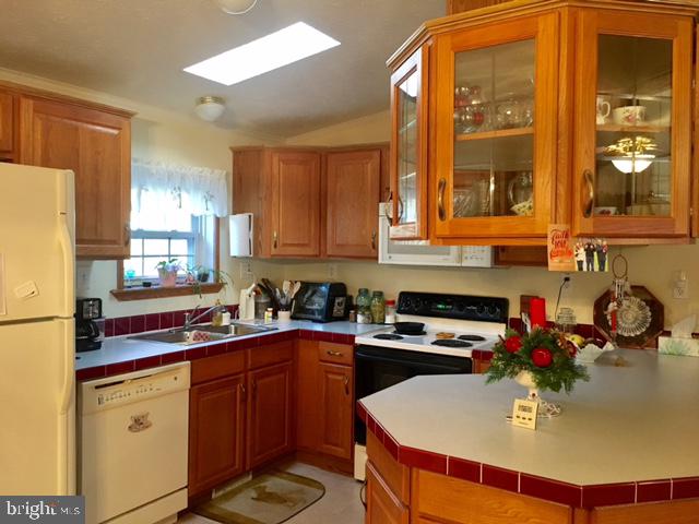 252 Runaway Road Abbottstown, PA 17301 - Photo 6 of 25 Gallery Image 6
