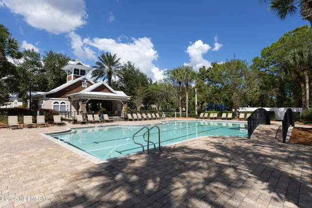 $1,750 | 12301 Kernan Forest Boulevard, Unit 207, Jacksonville, FL 32225