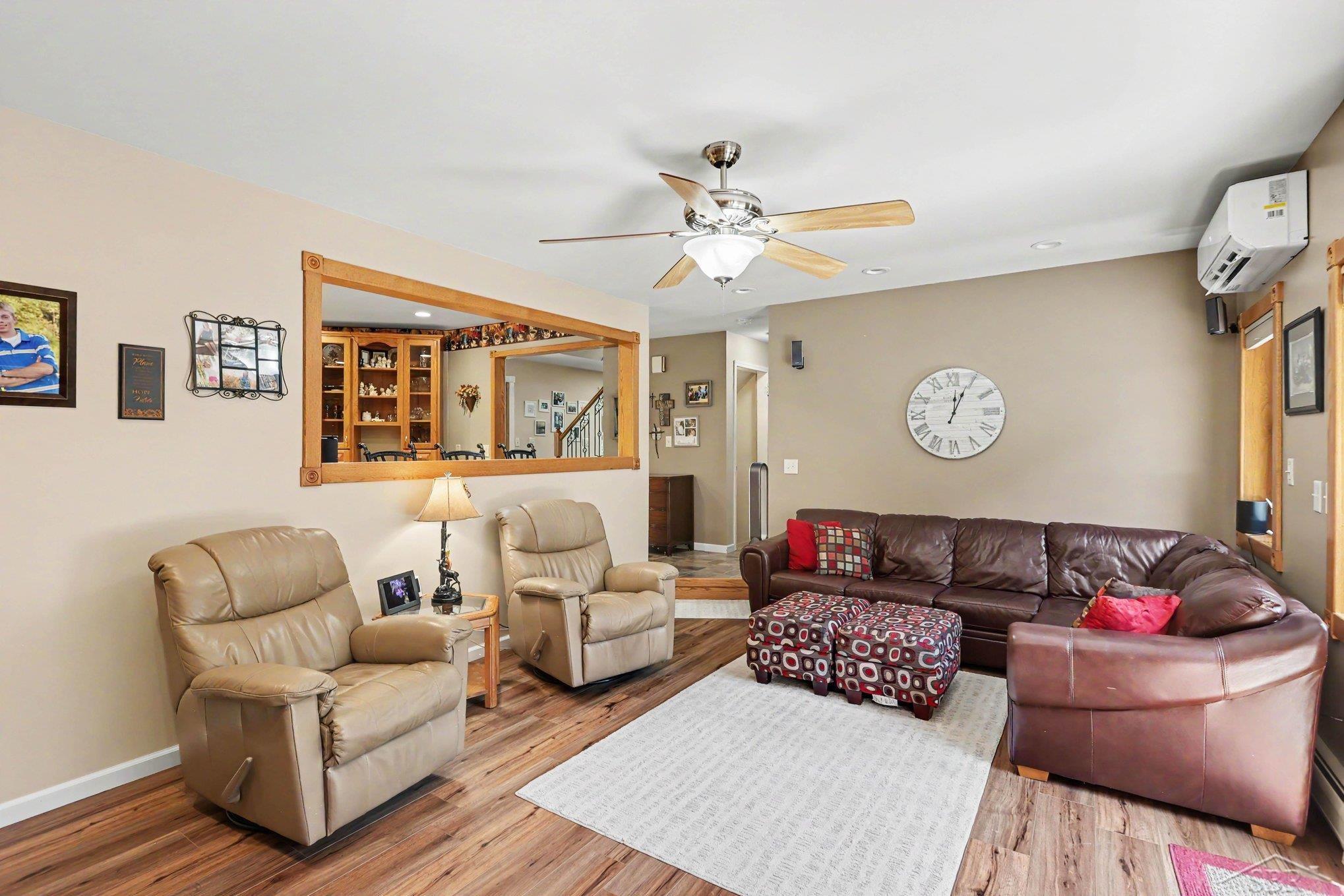 8815 South Beyer Road Birch Run, MI 48415 - Photo 9 of 55
