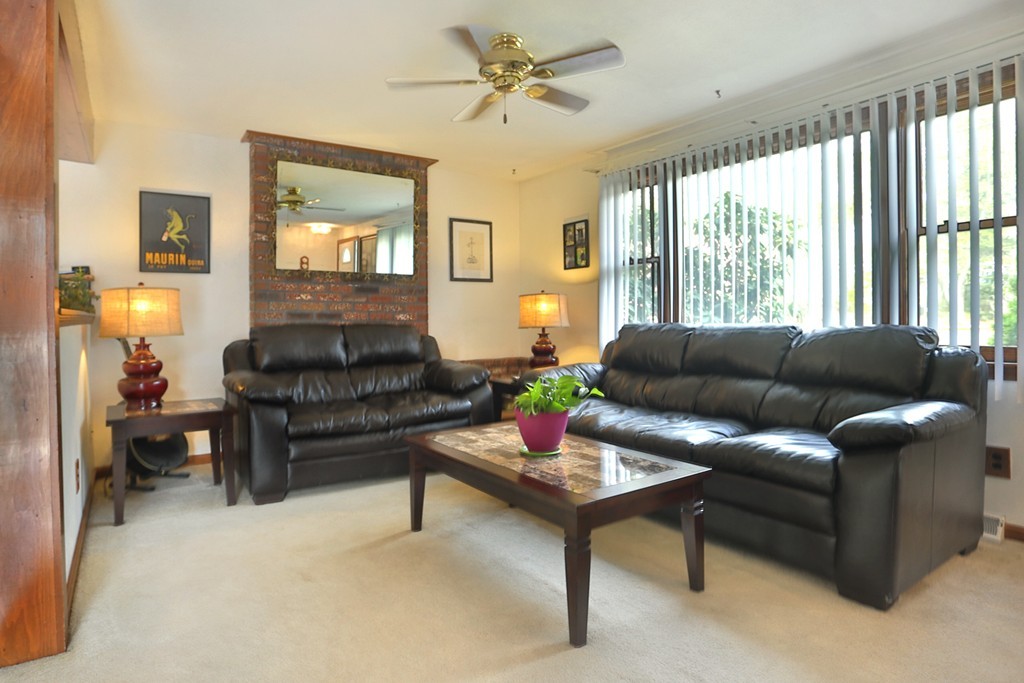 33 Middle Road, Unit 33 Amesbury, MA 01913 - Photo 8 of 20