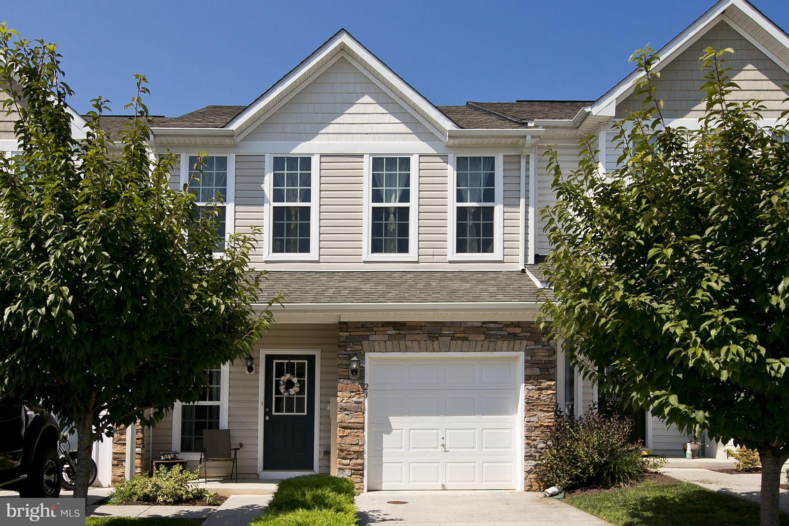 23 Ran Rue Drive Martinsburg, WV 25403 - Photo 1 of 29 Exterior (Front)