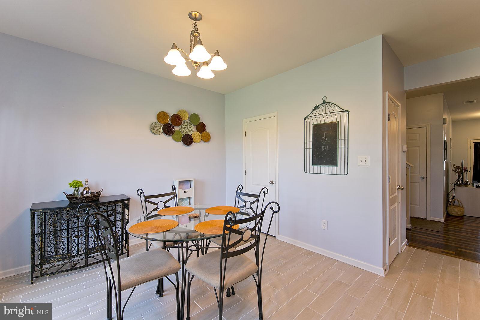 23 Ran Rue Drive Martinsburg, WV 25403 - Photo 10 of 29 Dining Room