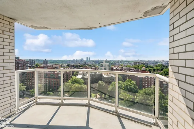 $419,000 | 3333 Henry Hudson Parkway, Unit 17D | Riverdale