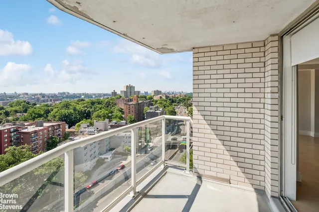 $419,000 | 3333 Henry Hudson Parkway, Unit 17D | Riverdale
