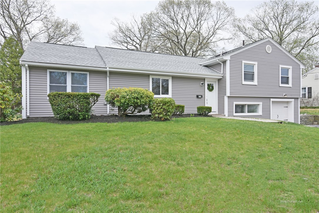 126 Shenandoah Road Warwick, RI 02886 - Photo 3 of 30