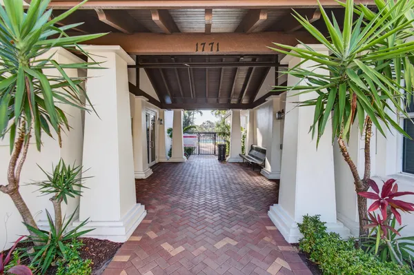 $3,795 | 770 Millbrae Court, Unit 3, West Palm Beach, FL 33401