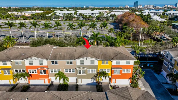 $3,795 | 770 Millbrae Court, Unit 3, West Palm Beach, FL 33401