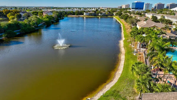 $3,795 | 770 Millbrae Court, Unit 3, West Palm Beach, FL 33401