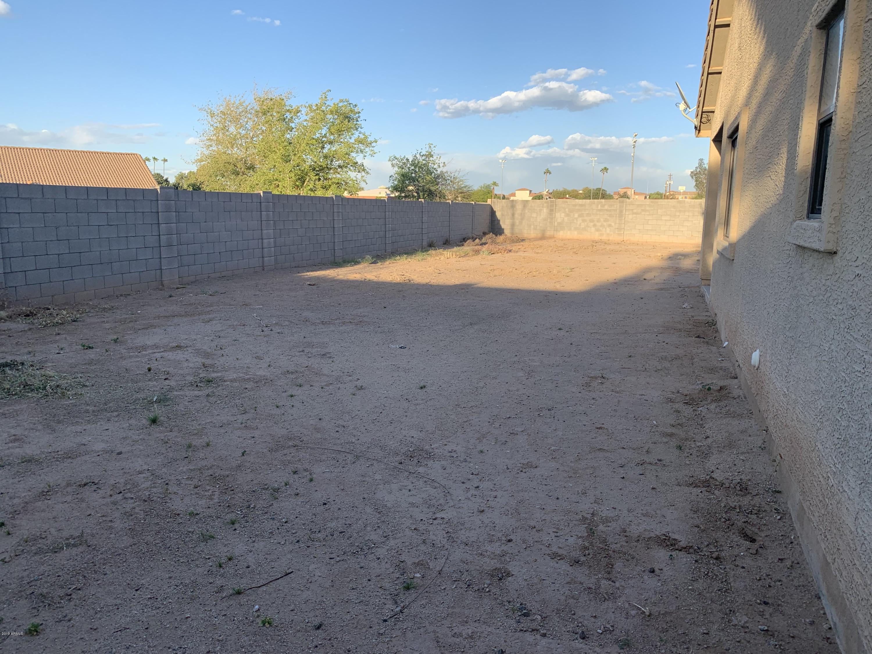 1108 West Carson Road Phoenix, AZ 85041 - Photo 24 of 33 IMG_3326
