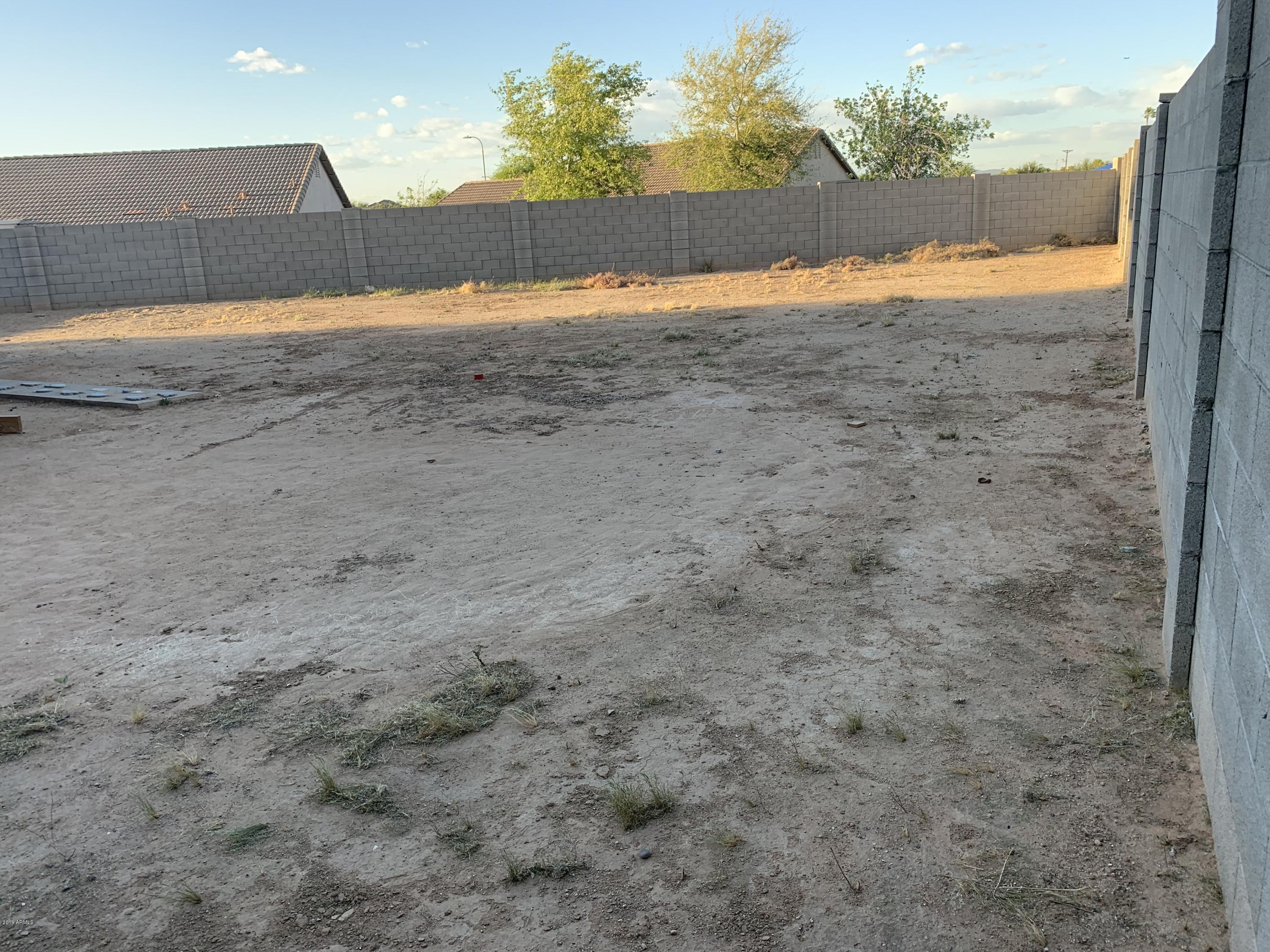 1108 West Carson Road Phoenix, AZ 85041 - Photo 30 of 33 IMG_3324