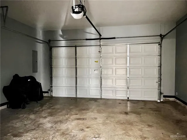 $205,000 | 217 Robin Avenue, McAllen, TX 78504