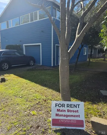 $3,100 | 829 Hunt Avenue, Unit C, St. Helena, CA 94574