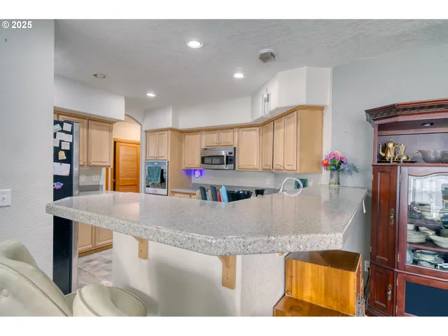 $524,900 | 32673 Pittsburg Road, St. Helens, OR 97051