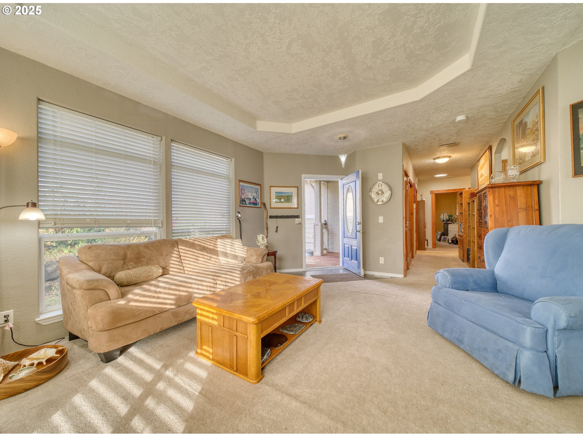 32673 Pittsburg Road St. Helens, OR 97051 - Photo 7 of 47 a living room with furniture and a large window