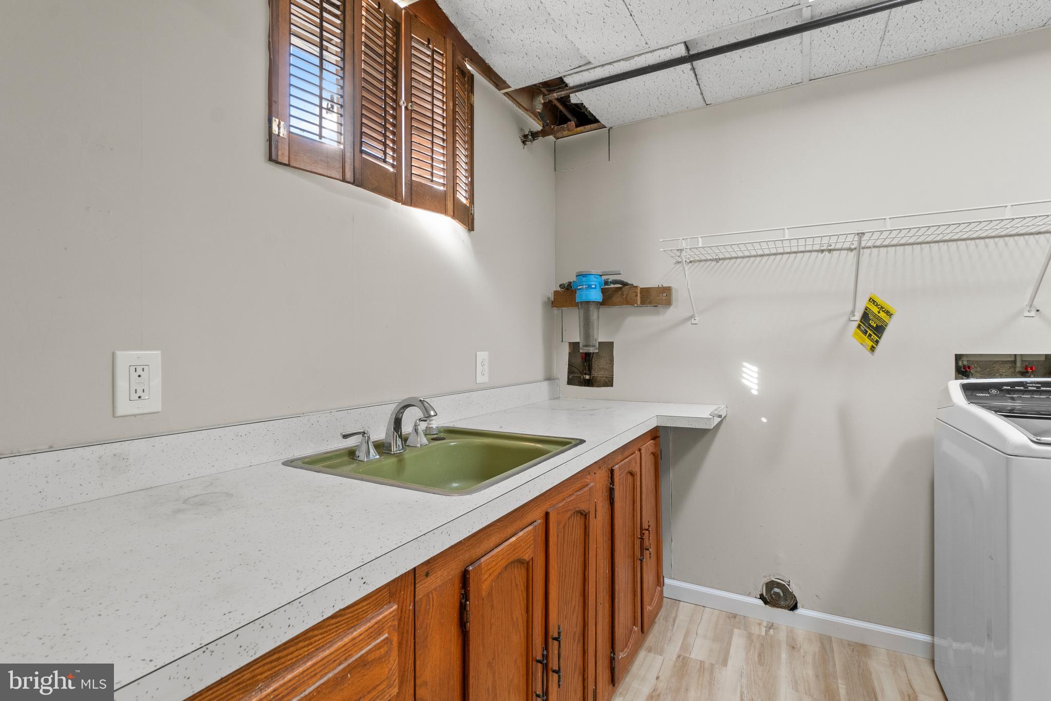 8617 Sherington Road Nottingham, MD 21236 - Photo 19 of 36 Sink, Cabinets And Closets