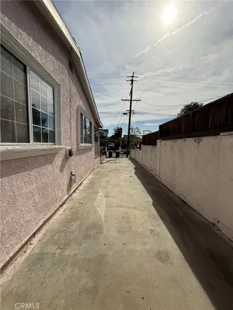 $725,000 | 4081 Broadway Avenue, Huntington Park, CA 90255