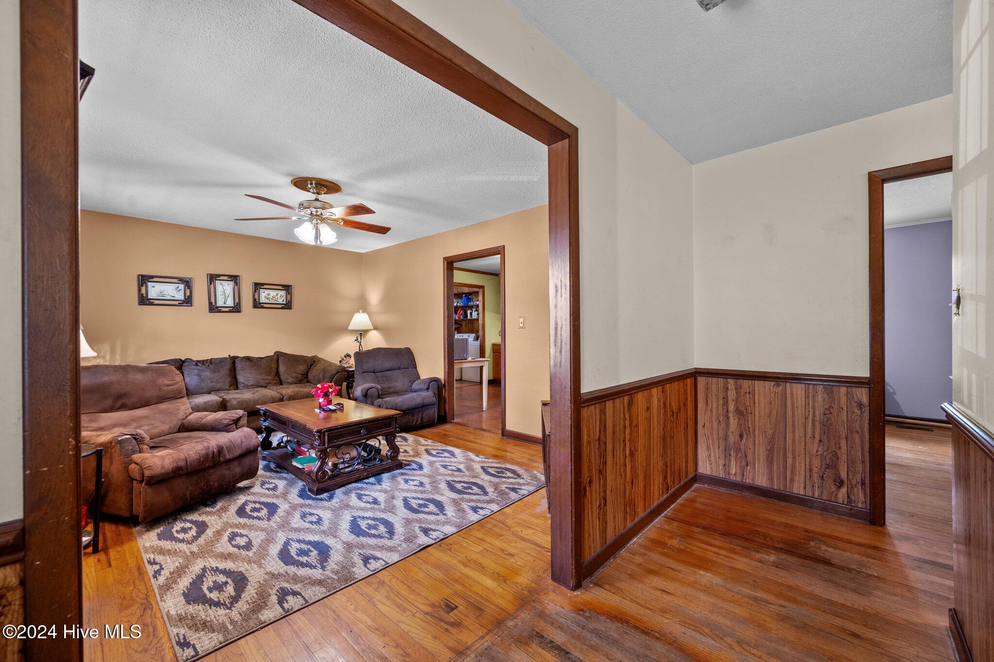 457 Davis Road Richlands, NC 28574 - Photo 5 of 44 5-web-or-mls-_Z724780