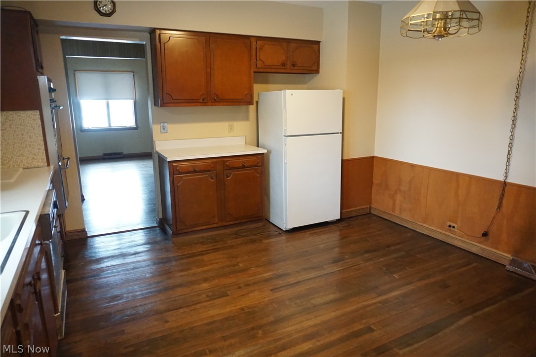 7525 State Road Parma, OH 44134 - Photo 4 of 18