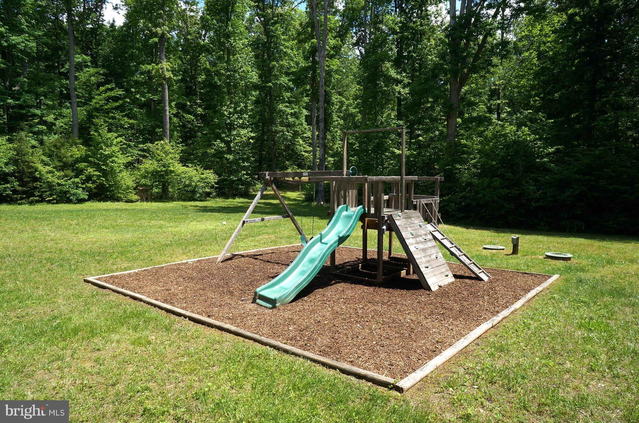 678 Tacketts Mill Road Stafford, VA 22556 - Photo 30 of 30 Exterior (Rear)