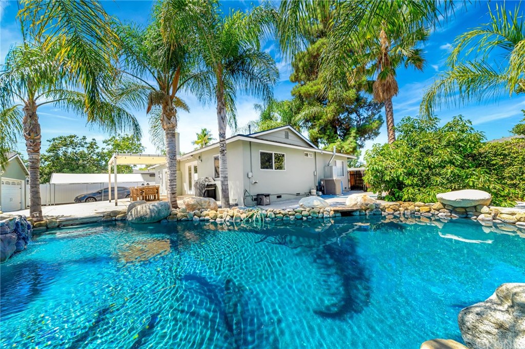 6720 Kurl Way Reseda, CA 91335 - Photo 26 of 40