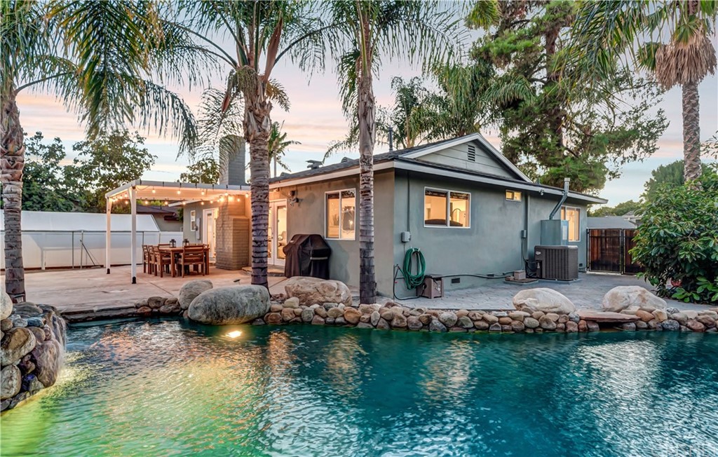 6720 Kurl Way Reseda, CA 91335 - Photo 27 of 40