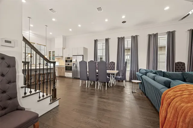 $6,000 | 2506 McKinney Street, Houston, TX 77003