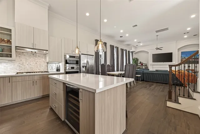 $6,000 | 2506 McKinney Street, Houston, TX 77003