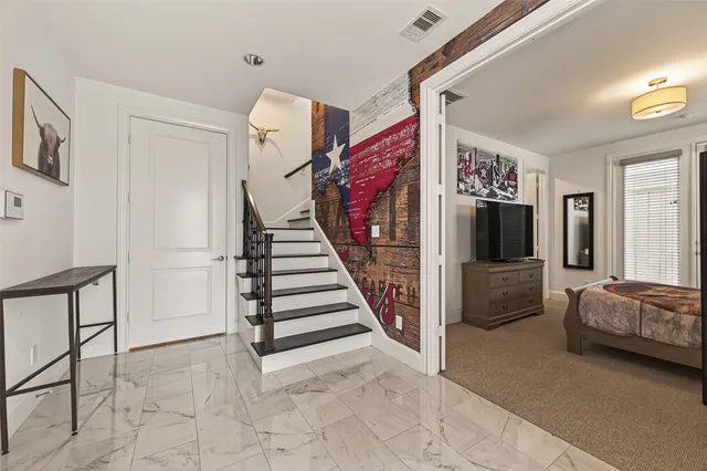 $6,000 | 2506 McKinney Street, Houston, TX 77003