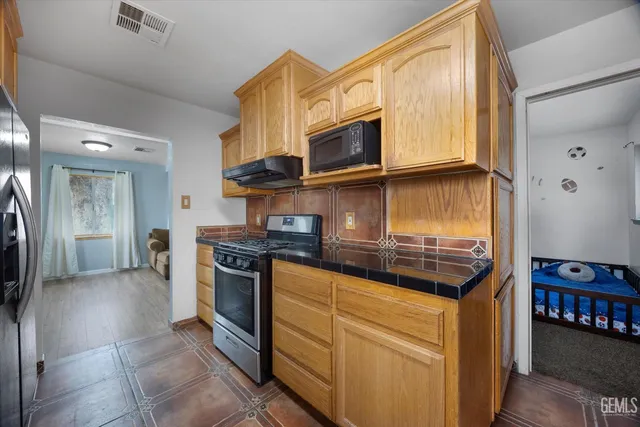 $310,000 | Undisclosed Address, Bakersfield, CA 93305