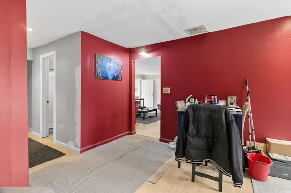 $239,900 | 3220 North Huntington Road, Marion, IN 46952