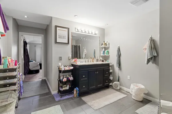 $239,900 | 3220 North Huntington Road, Marion, IN 46952