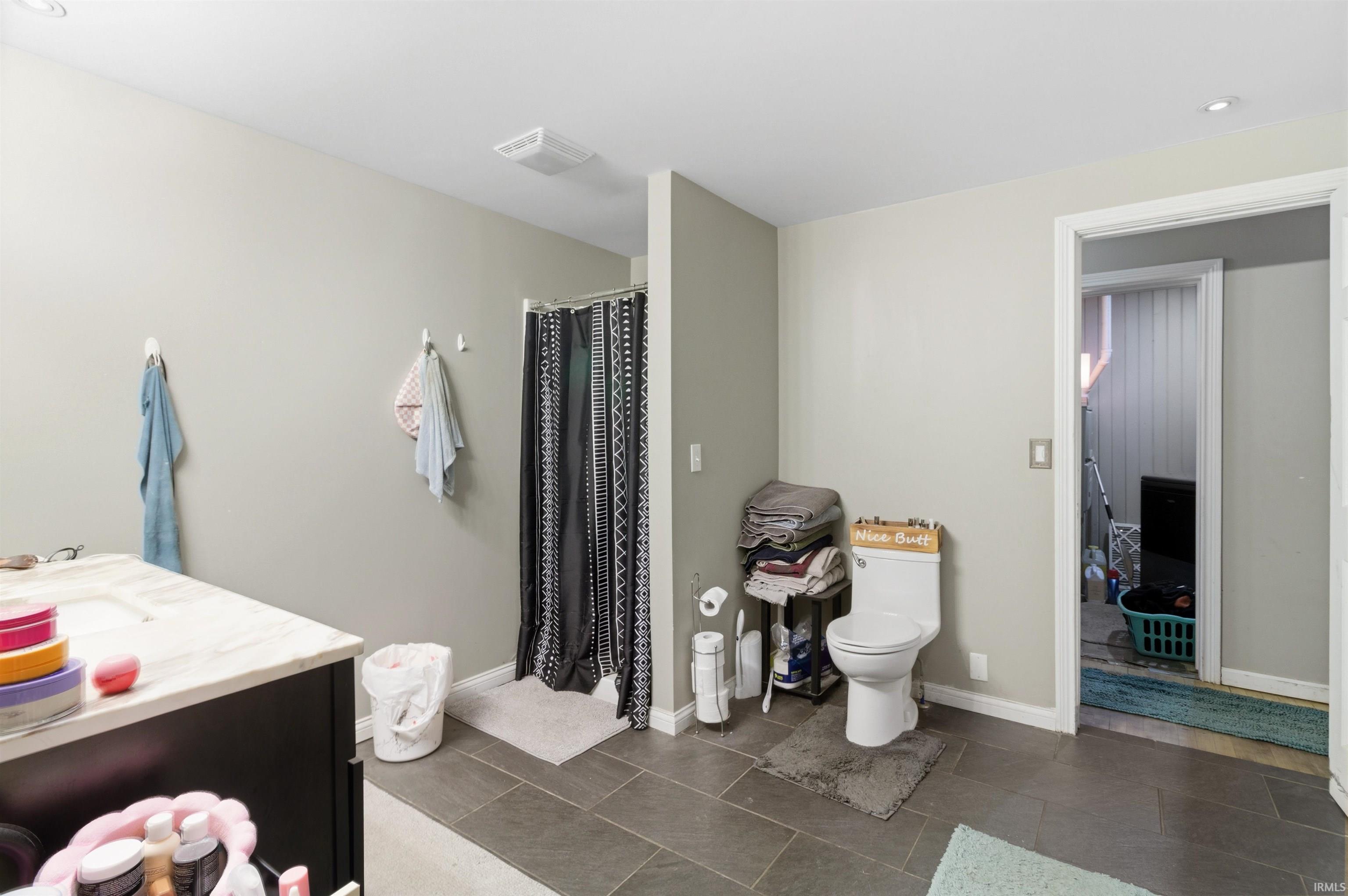 3220 North Huntington Road Marion, IN 46952 - Photo 19 of 29