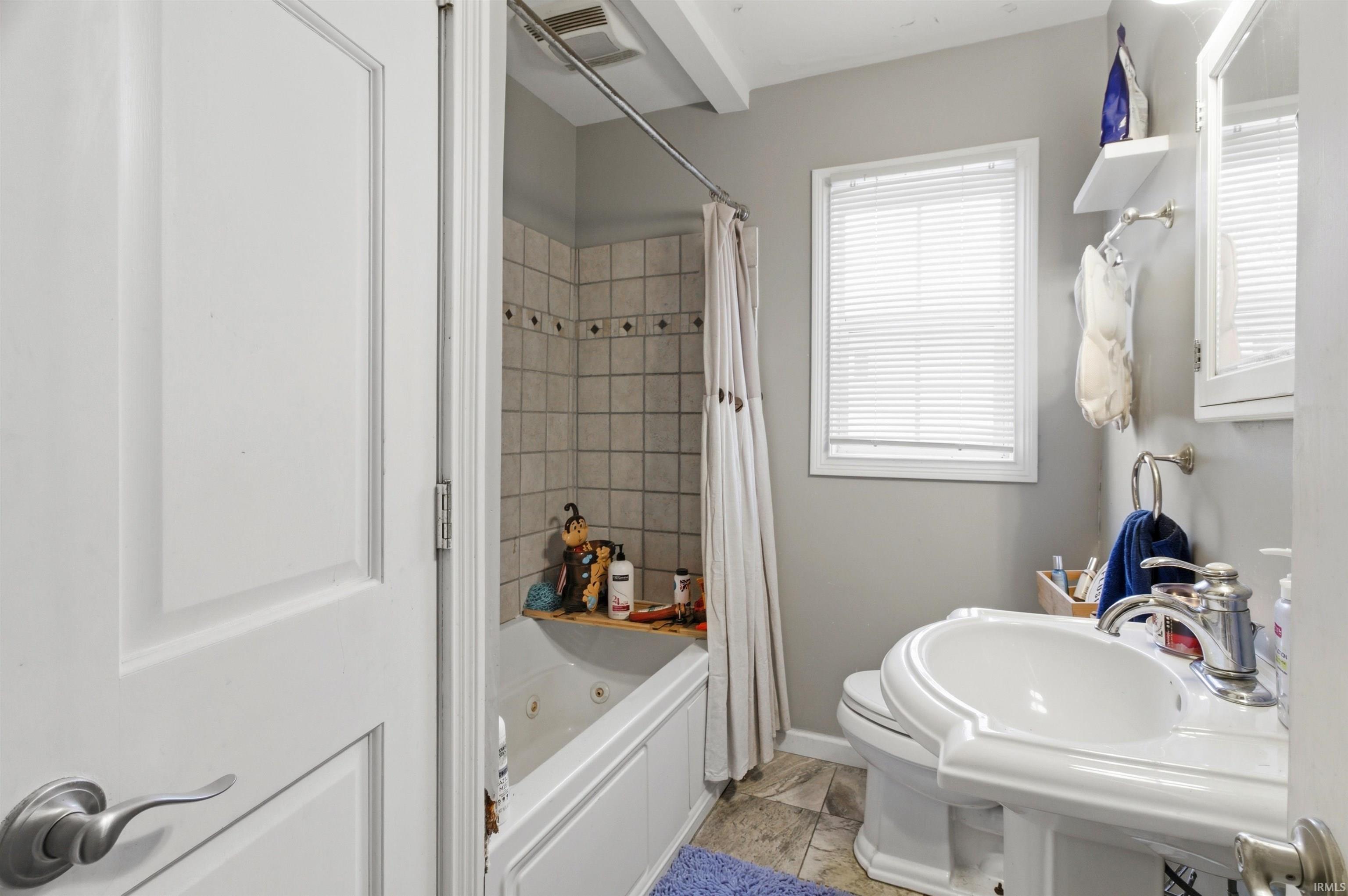 3220 North Huntington Road Marion, IN 46952 - Photo 23 of 29